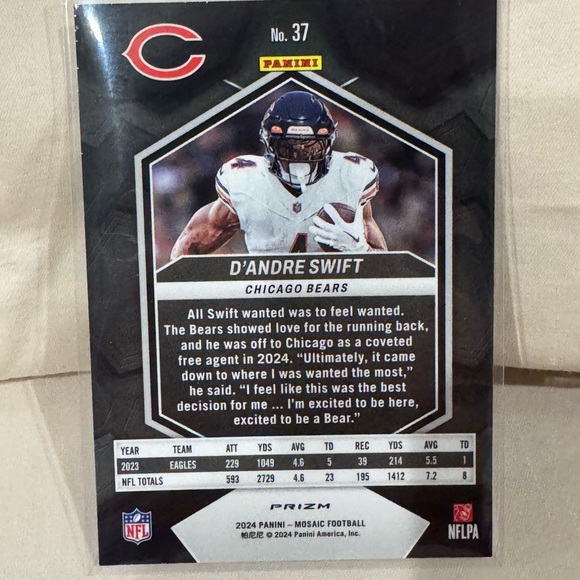 2024 D’Andre Swift Panini Mosaic Silver Prizm Mint condition… - Picture 2 of 2